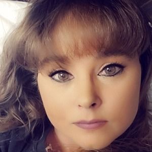 Meet your Posher, Valerie